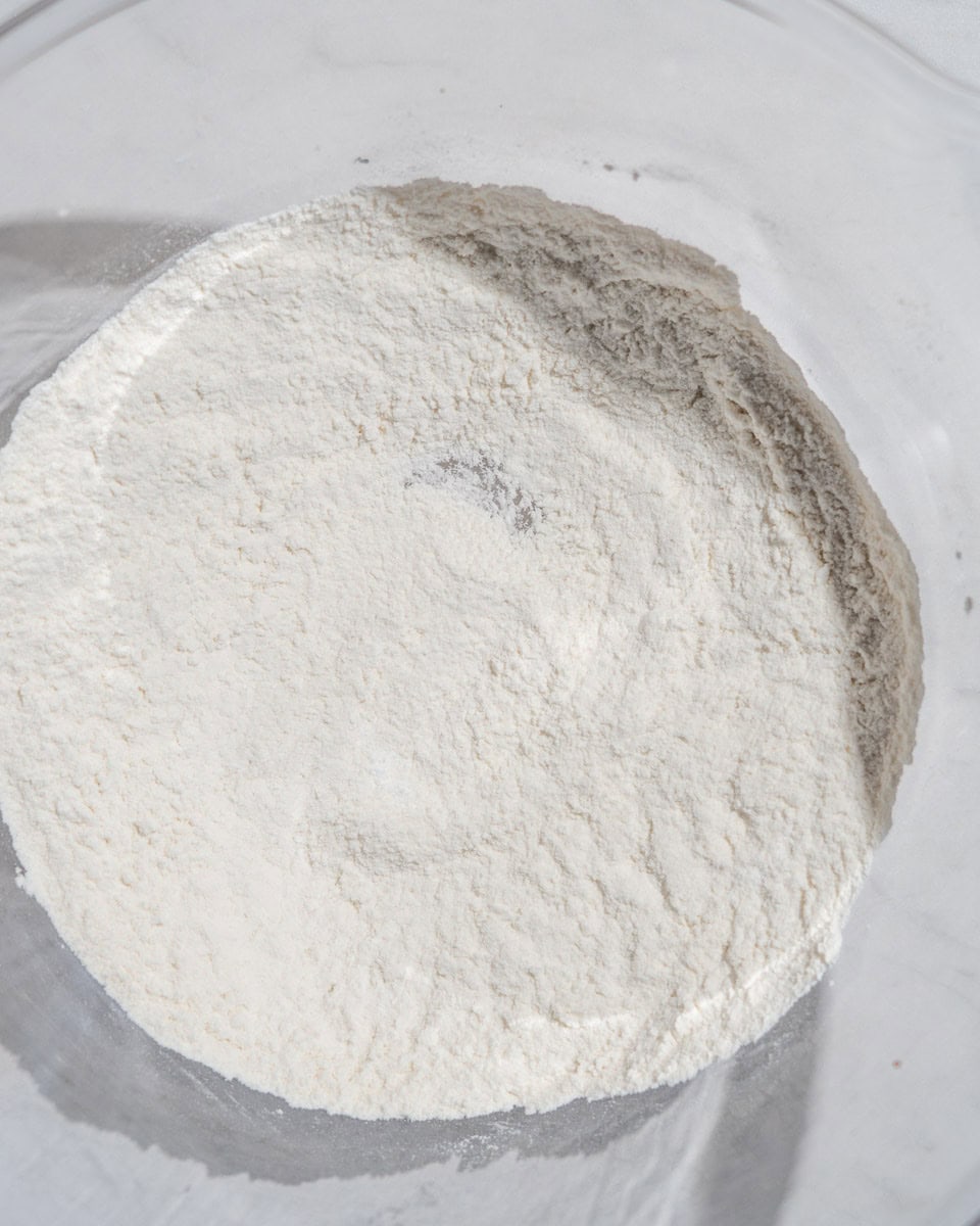 All dry ingredients whisked together in a bowl.